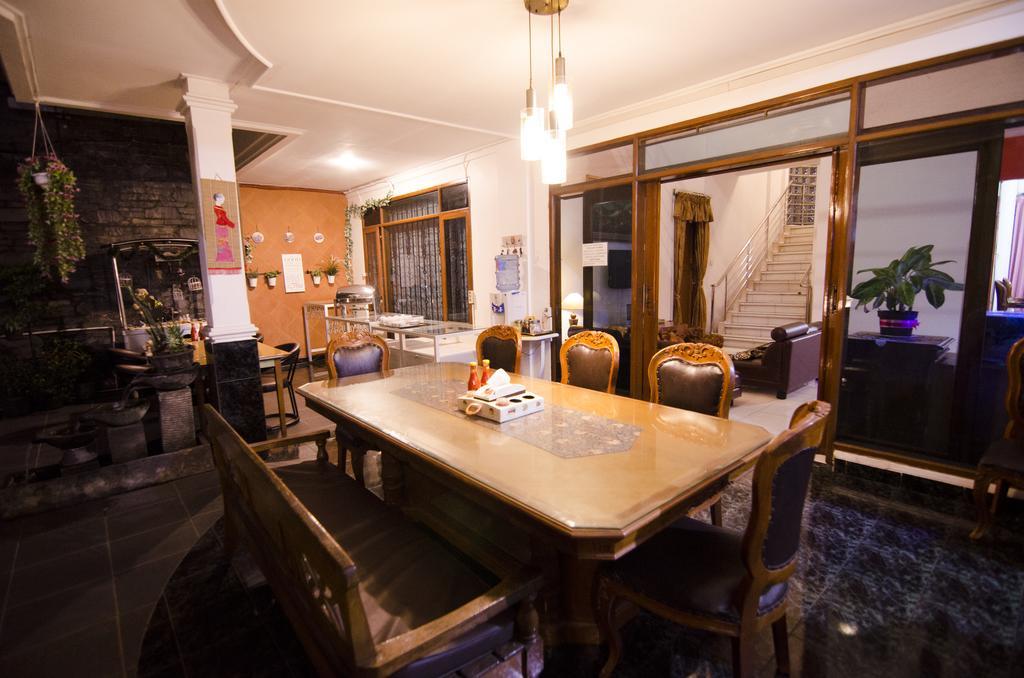 Fora Guest House Taman Lingkar Bandung Luaran gambar